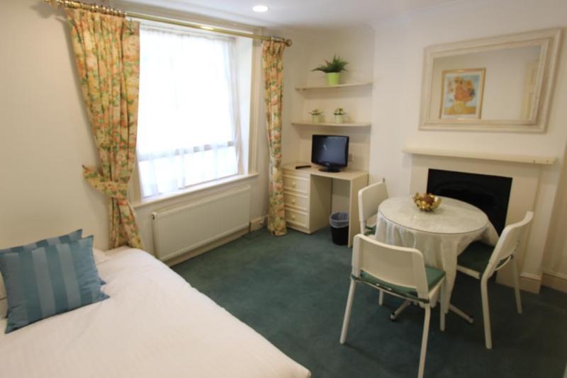 Stay In Serviced Apartments Queensway London Eksteriør billede